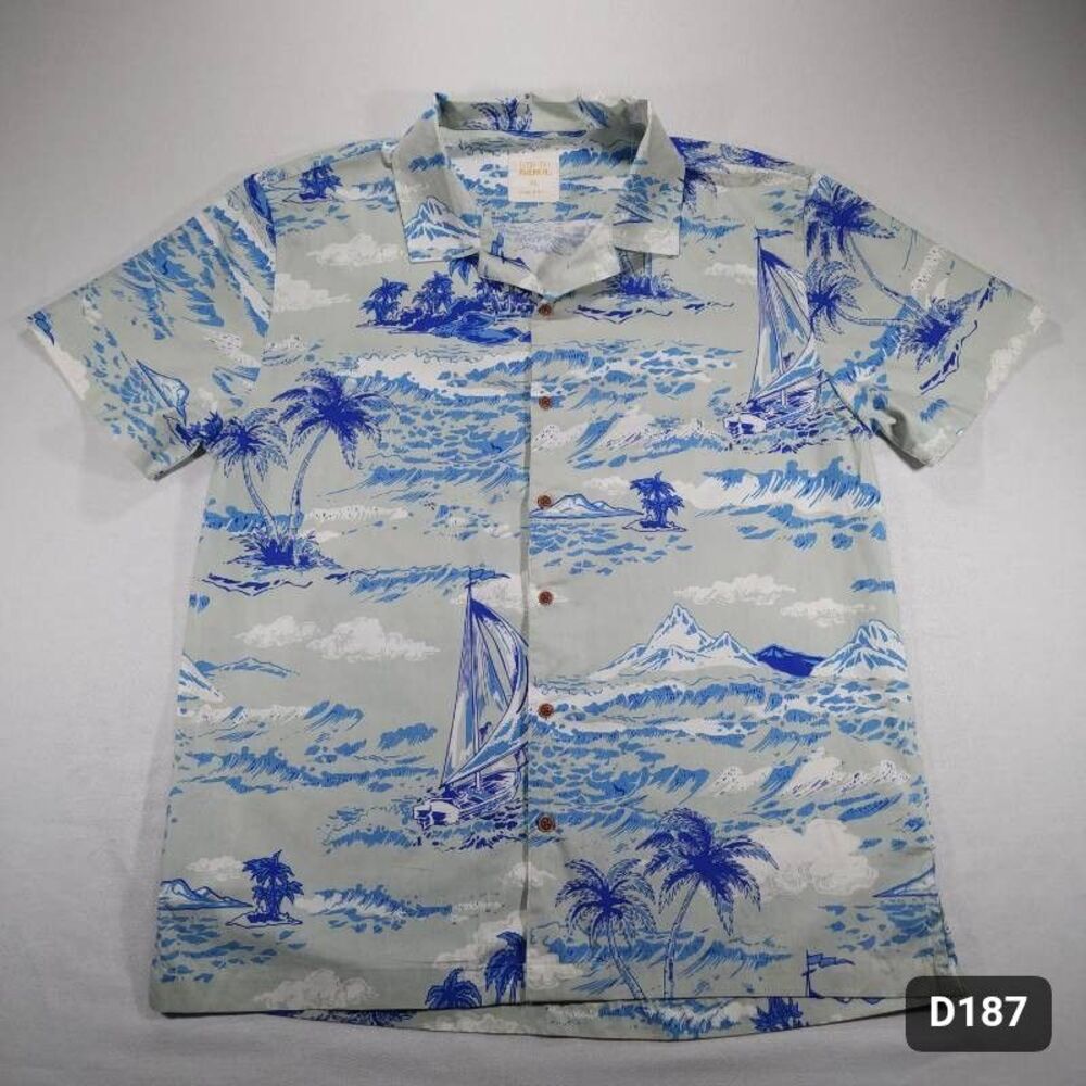 Eighth Avenue Resort Tropical Hawaiian Shirt XL Blue Sailboat Palm Tree Excellen